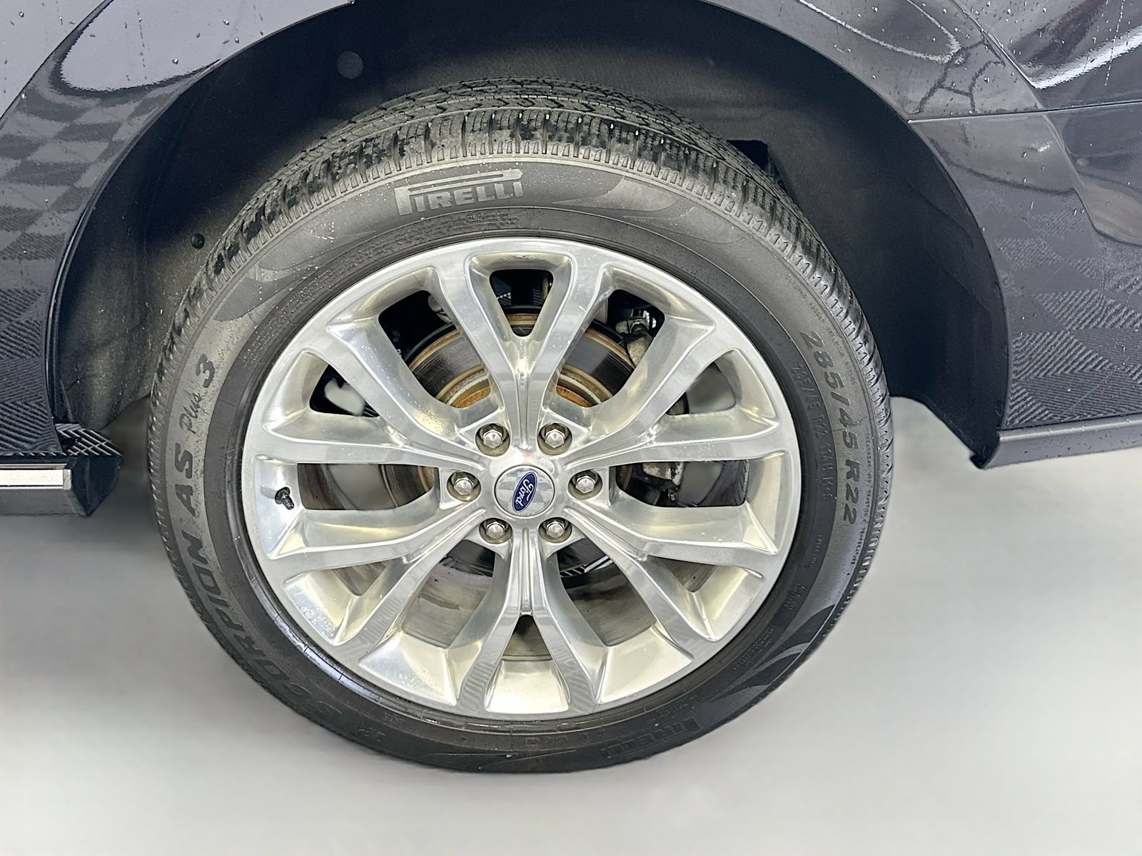 Used 2019 Ford Expedition Limited w/ Equipment Group 302A AWD/4WD image 34