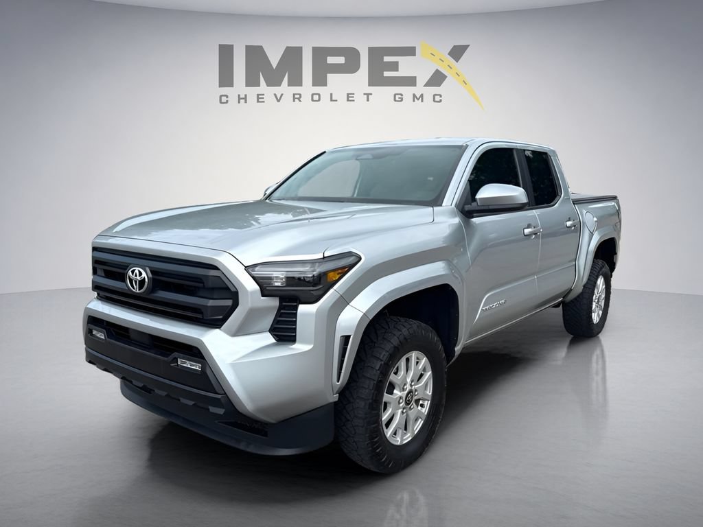 Used 2025 Toyota Tacoma SR5 AWD/4WD image 1