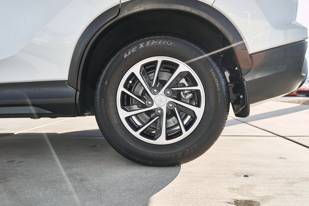 Used 2022 Mitsubishi Eclipse Cross ES image 7