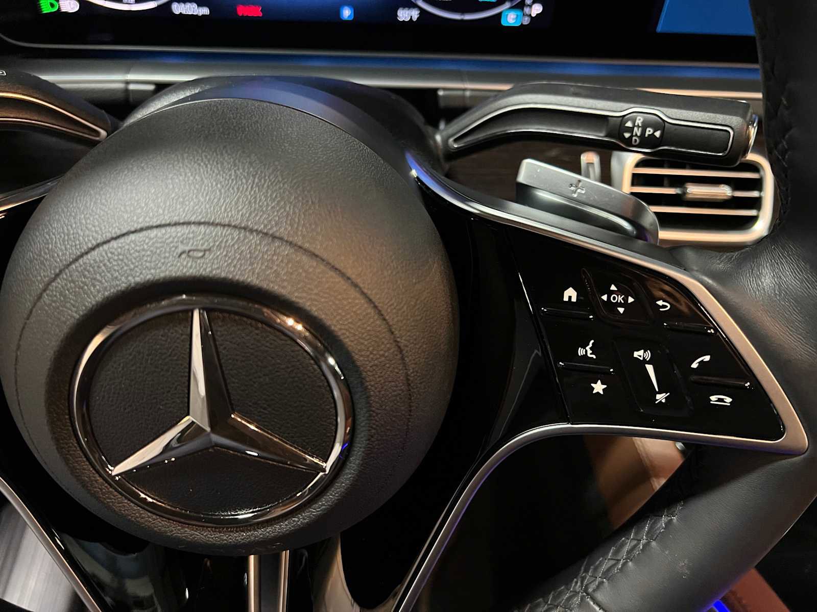 Certified 2025 Mercedes-Benz GLS 450 4MATIC image 28