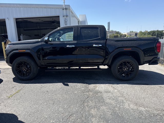 New 2026 GMC Canyon Denali w/ LPO, Denali Black Edition AWD/4WD image 9