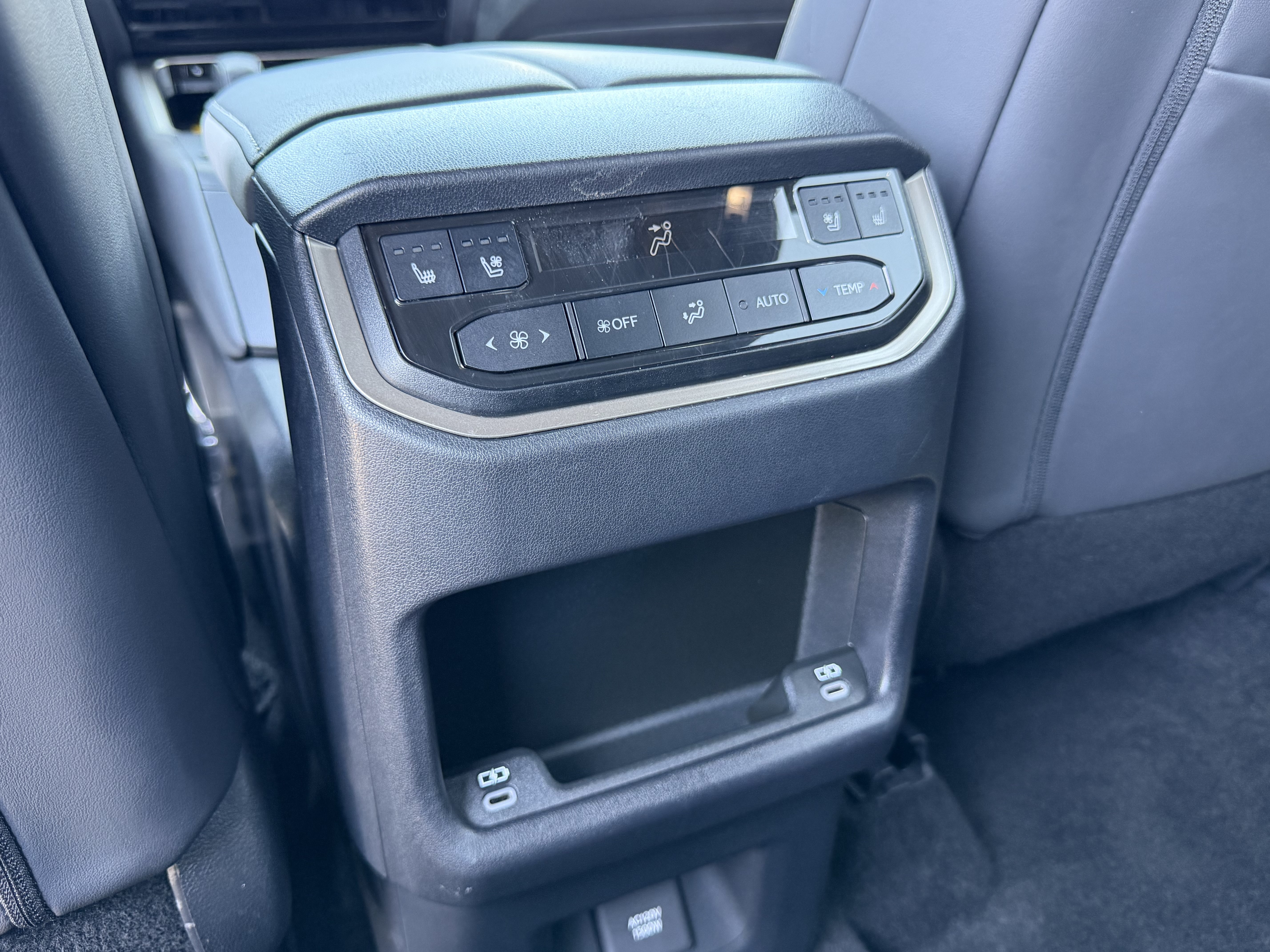 Certified 2024 Lexus TX 500h AWD image 34