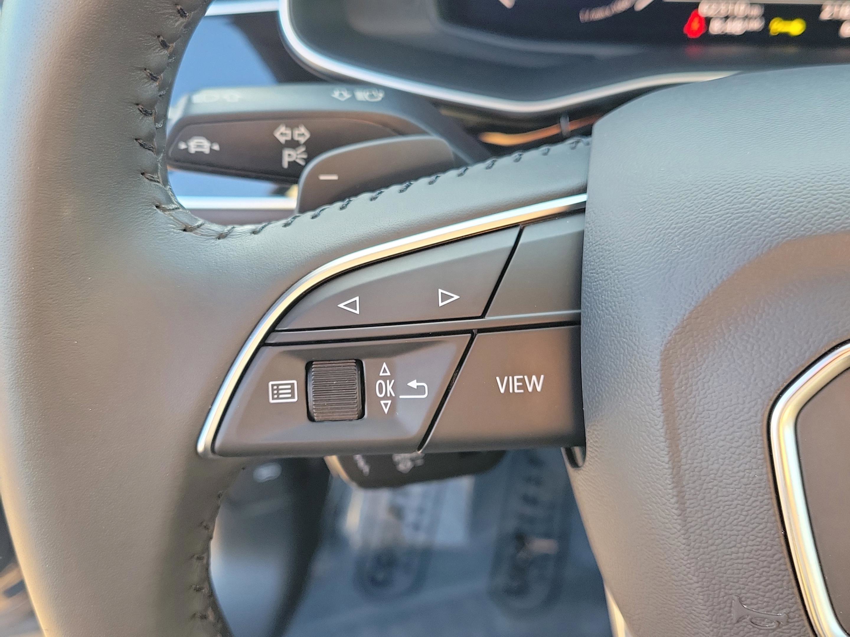 Used 2020 Audi Q8 Prestige image 18