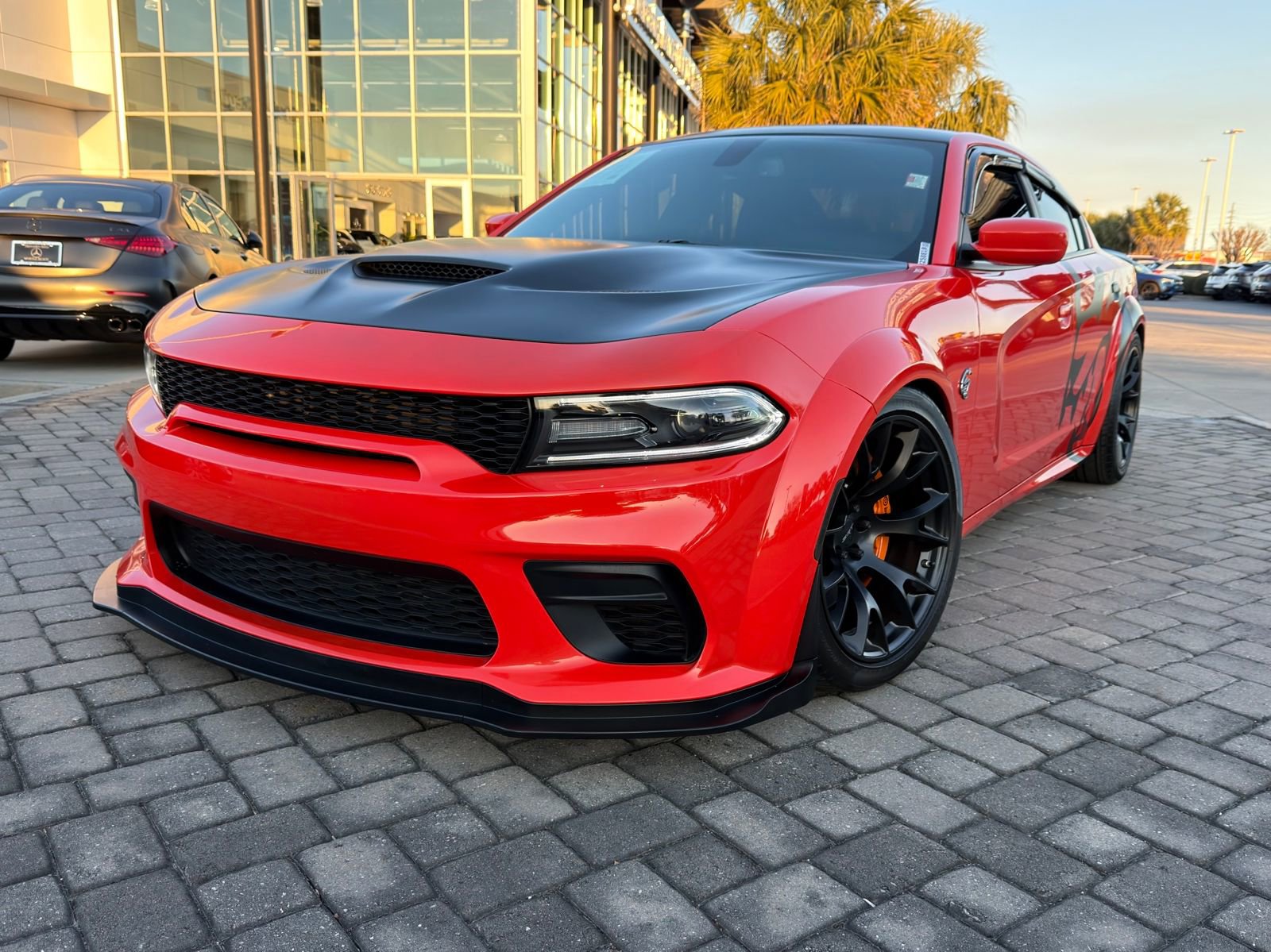 Used 2020 Dodge Charger SRT Hellcat w/ Harman/Kardon Audio Group image 1
