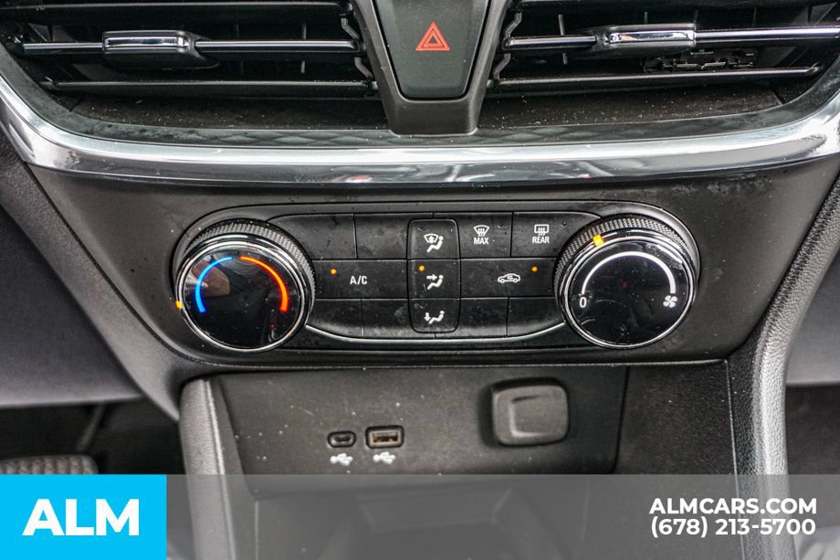 Used 2025 Buick Encore GX Preferred FWD image 40
