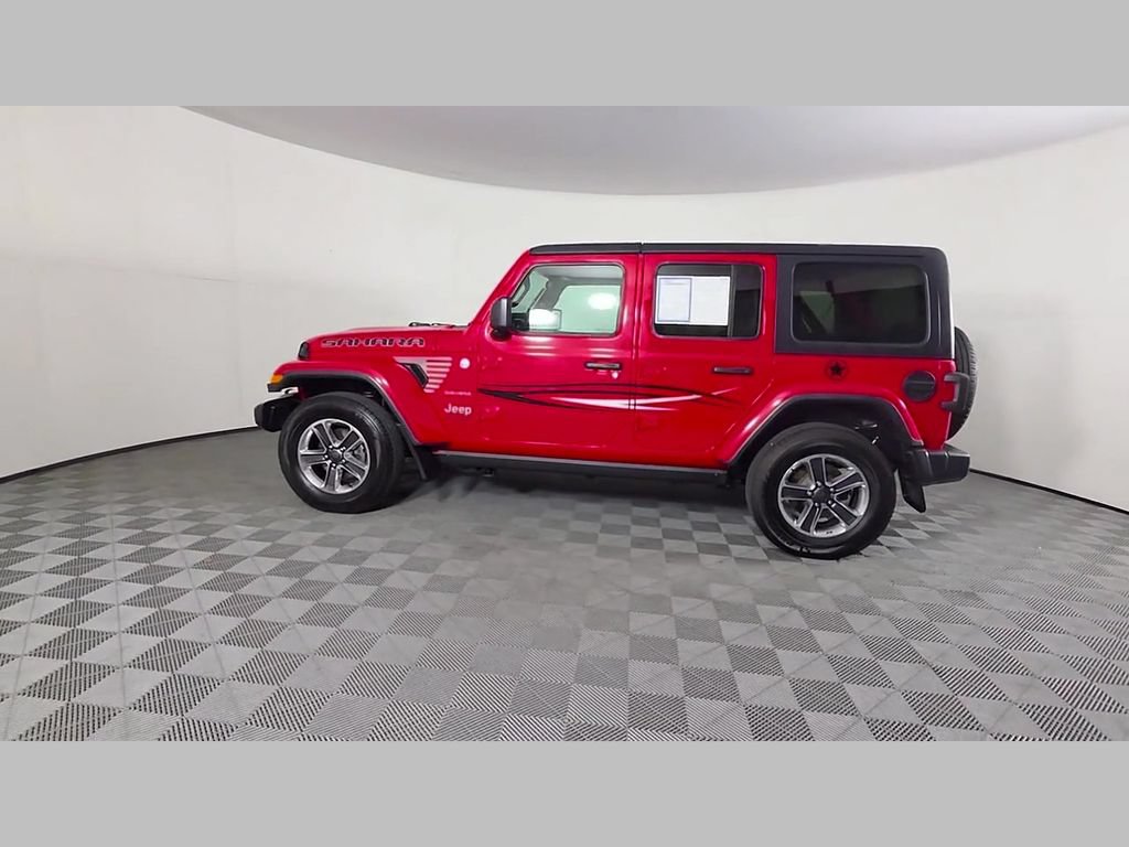 Used 2021 Jeep Wrangler Unlimited Sahara AWD/4WD image 46