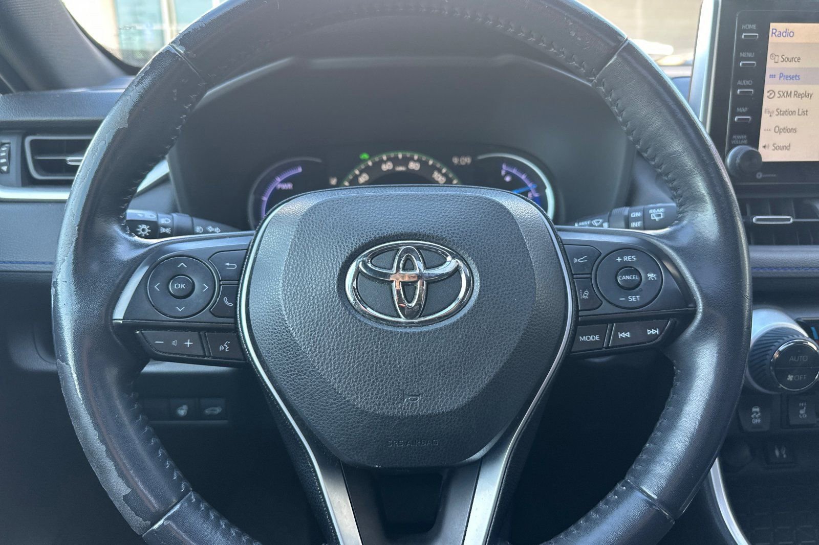 Used 2019 Toyota RAV4 XSE w/ XSE Weather Package image 30