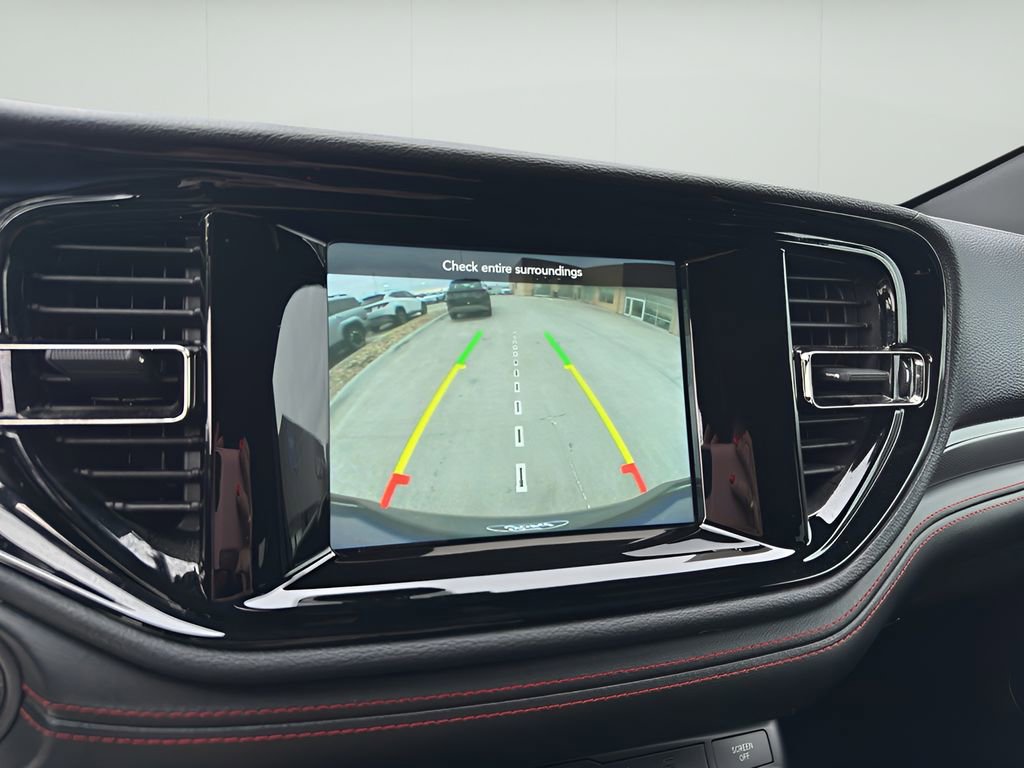 Used 2023 Dodge Durango GT image 19