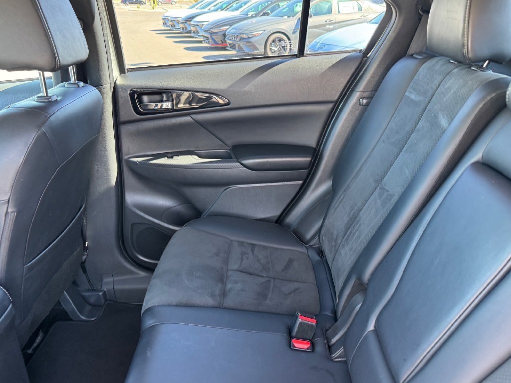 Used 2025 Mitsubishi Eclipse Cross SE AWD/4WD image 11