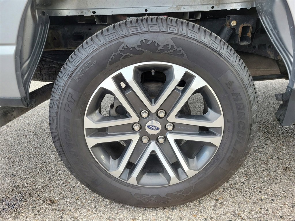 Used 2022 Ford F150 XL w/ Equipment Group 101A High image 5