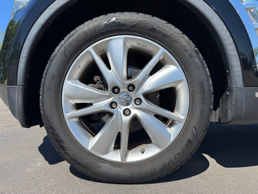 Used 2012 INFINITI FX35 AWD w/ Premium Pkg image 13