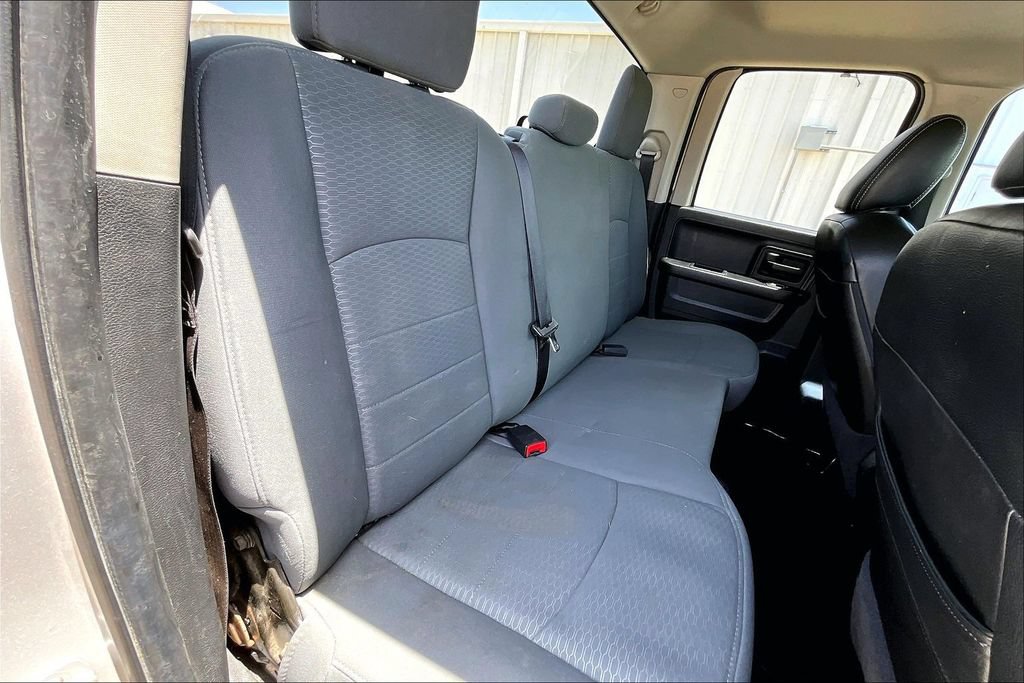 Used 2014 RAM 1500 Express AWD/4WD image 30
