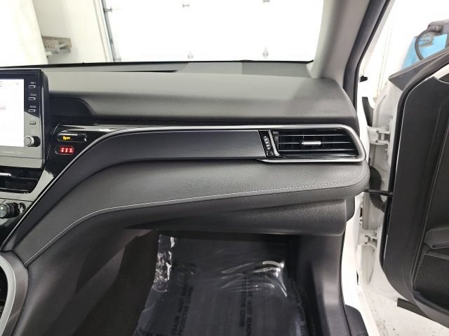 Certified 2023 Toyota Camry SE w/ Cold Weather Package FWD image 38