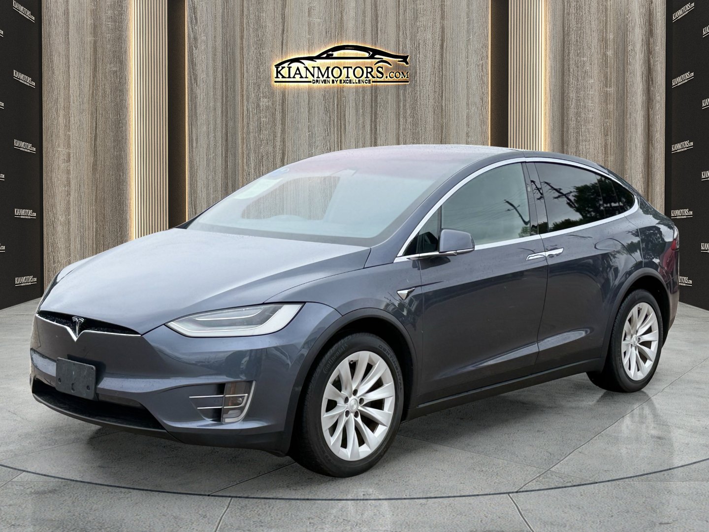 Used 2020 Tesla Model X Long Range AWD/4WD image 9