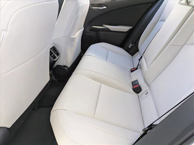 New 2026 Lexus UX 300h FWD image 15
