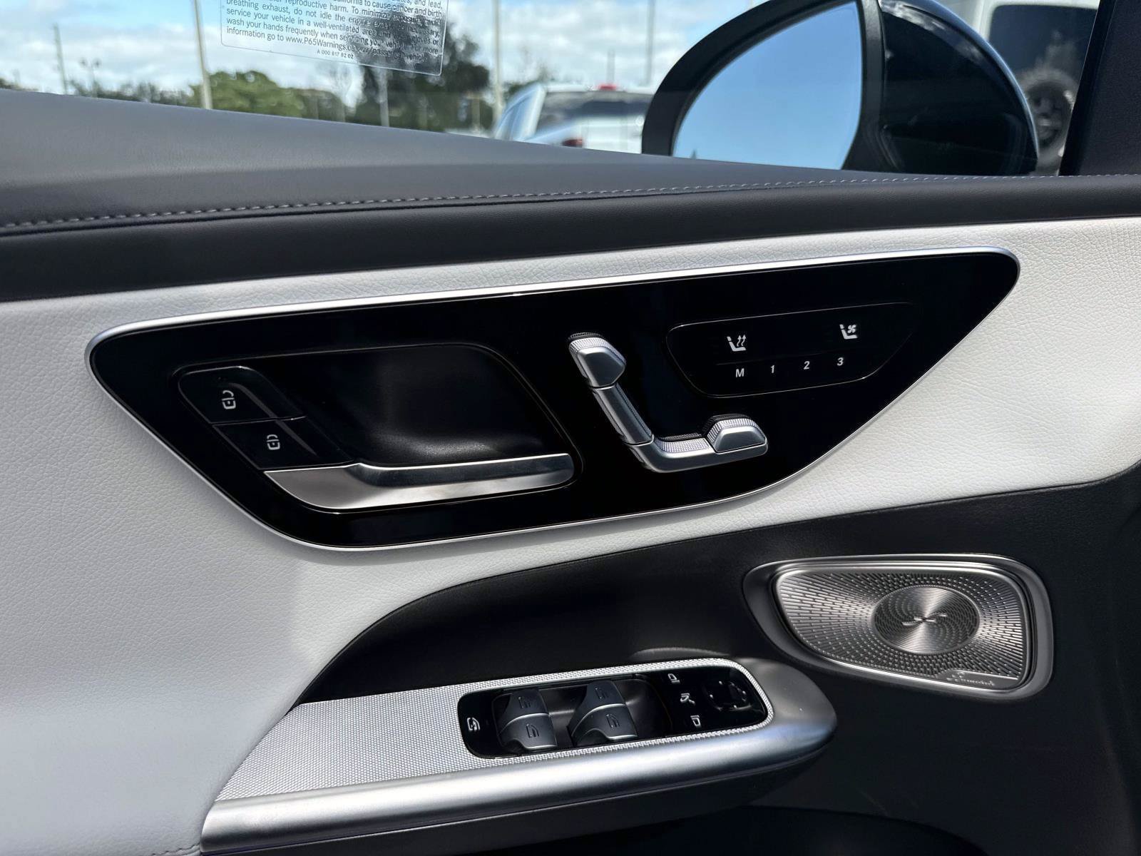 New 2027 Mercedes-Benz GLC 300 image 18