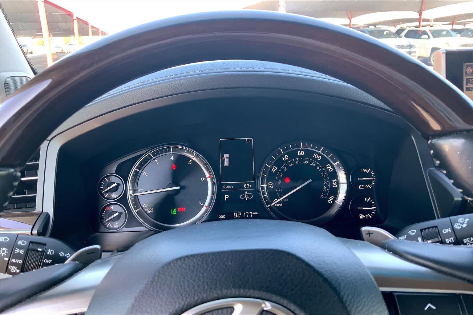 Used 2019 Lexus LX 570 4WD w/ Luxury Package image 26
