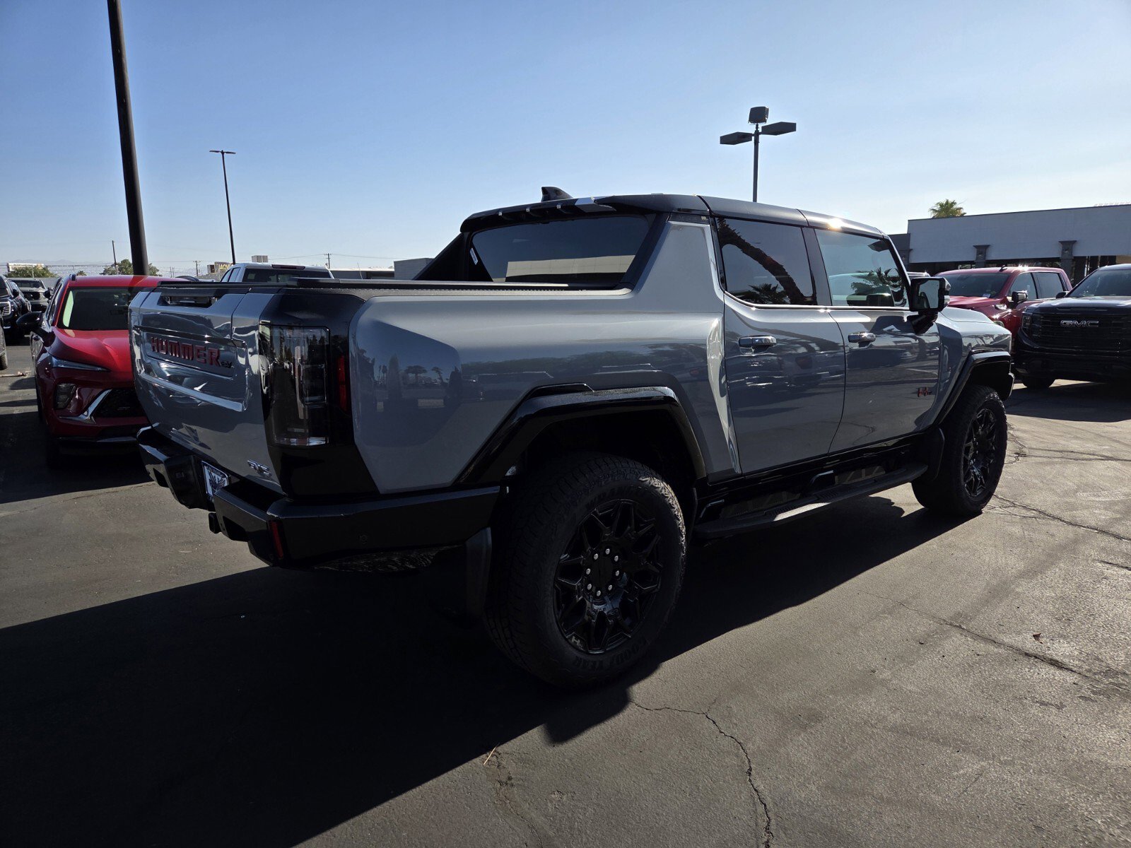 New 2025 GMC Hummer EV 2X w/ LPO, Sport Package image 4