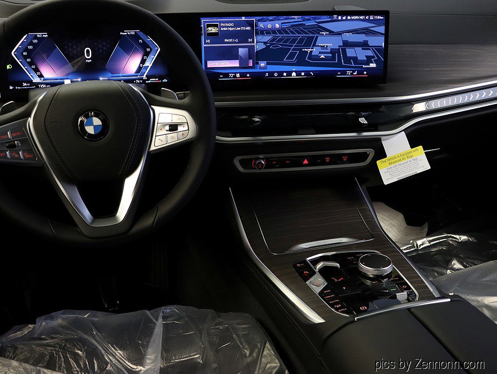 Used 2026 BMW X7 xDrive40i w/ Premium Package image 13