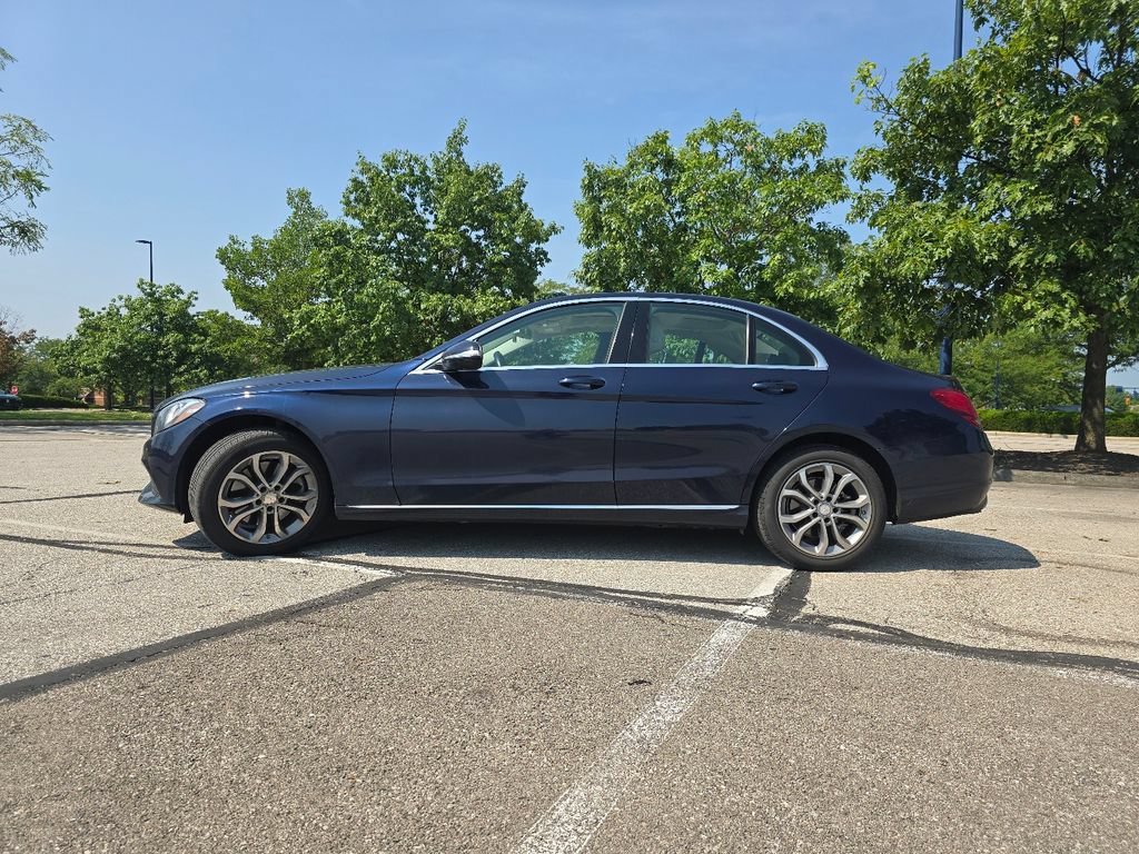 Used 2015 Mercedes-Benz C 300 4MATIC Sedan image 12