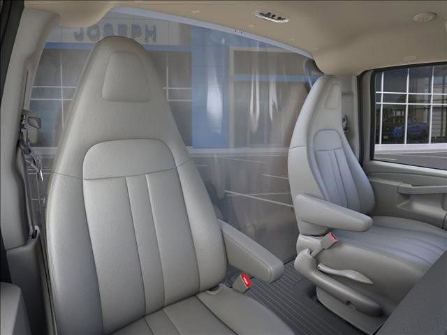 New 2025 Chevrolet Express 3500 w/ Driver Convenience Package image 16