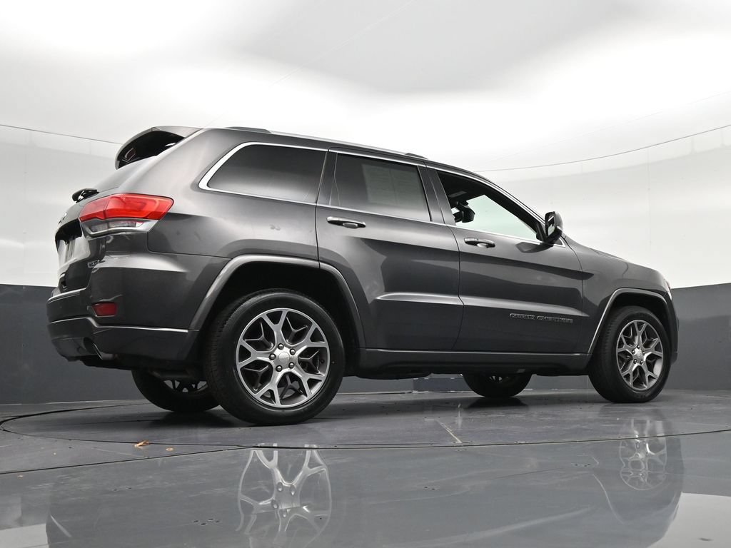 Used 2018 Jeep Grand Cherokee Limited RWD image 24
