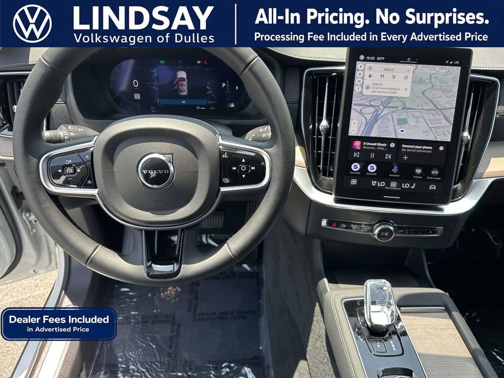 Used 2025 Volvo XC90 B6 Plus AWD/4WD image 10