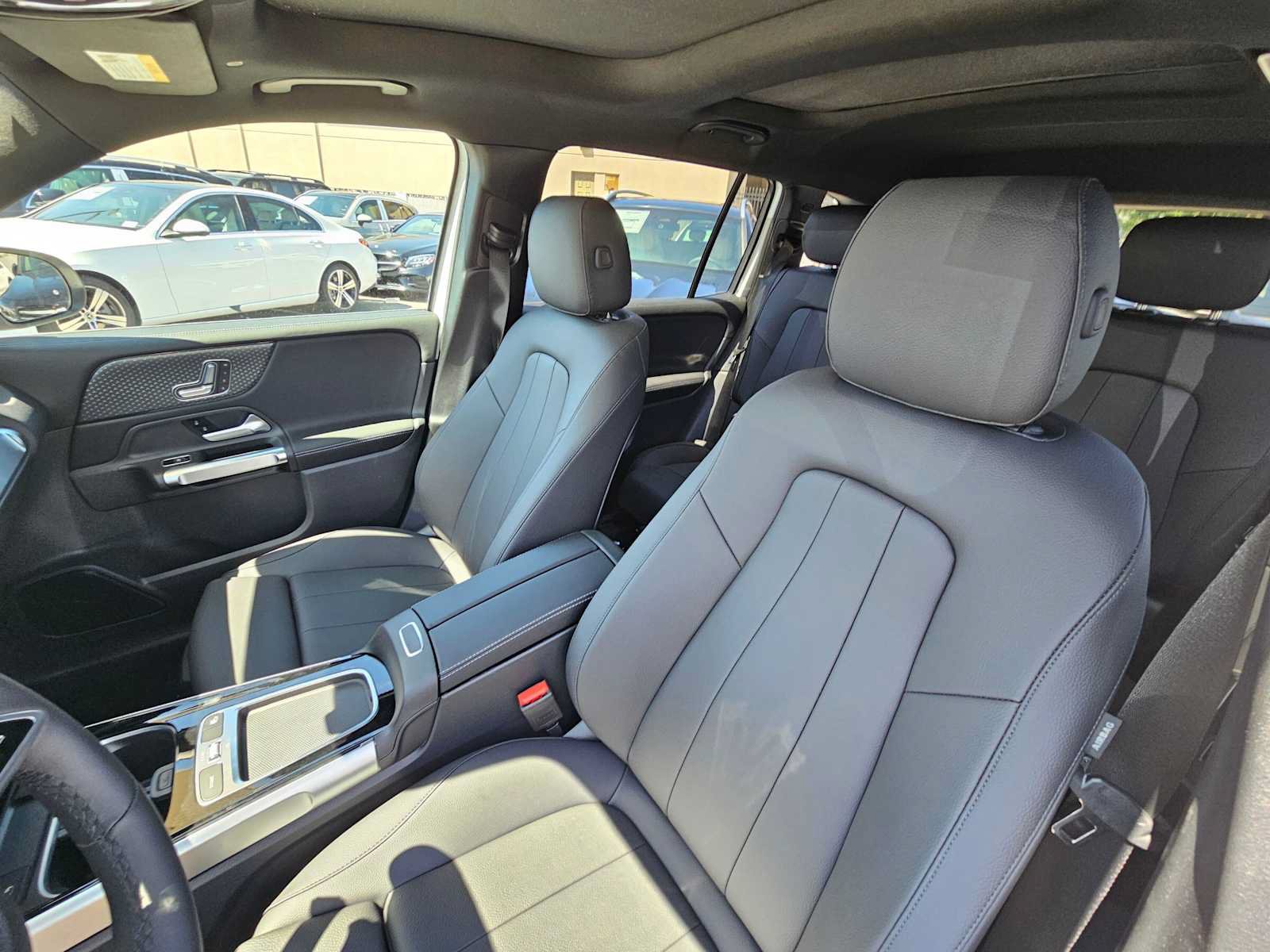 New 2026 Mercedes-Benz GLB 250 image 21