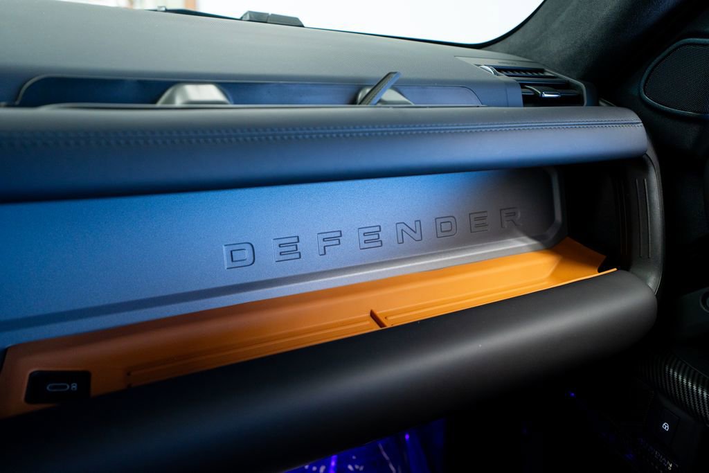 Used 2026 Land Rover Defender 130 X AWD/4WD image 44