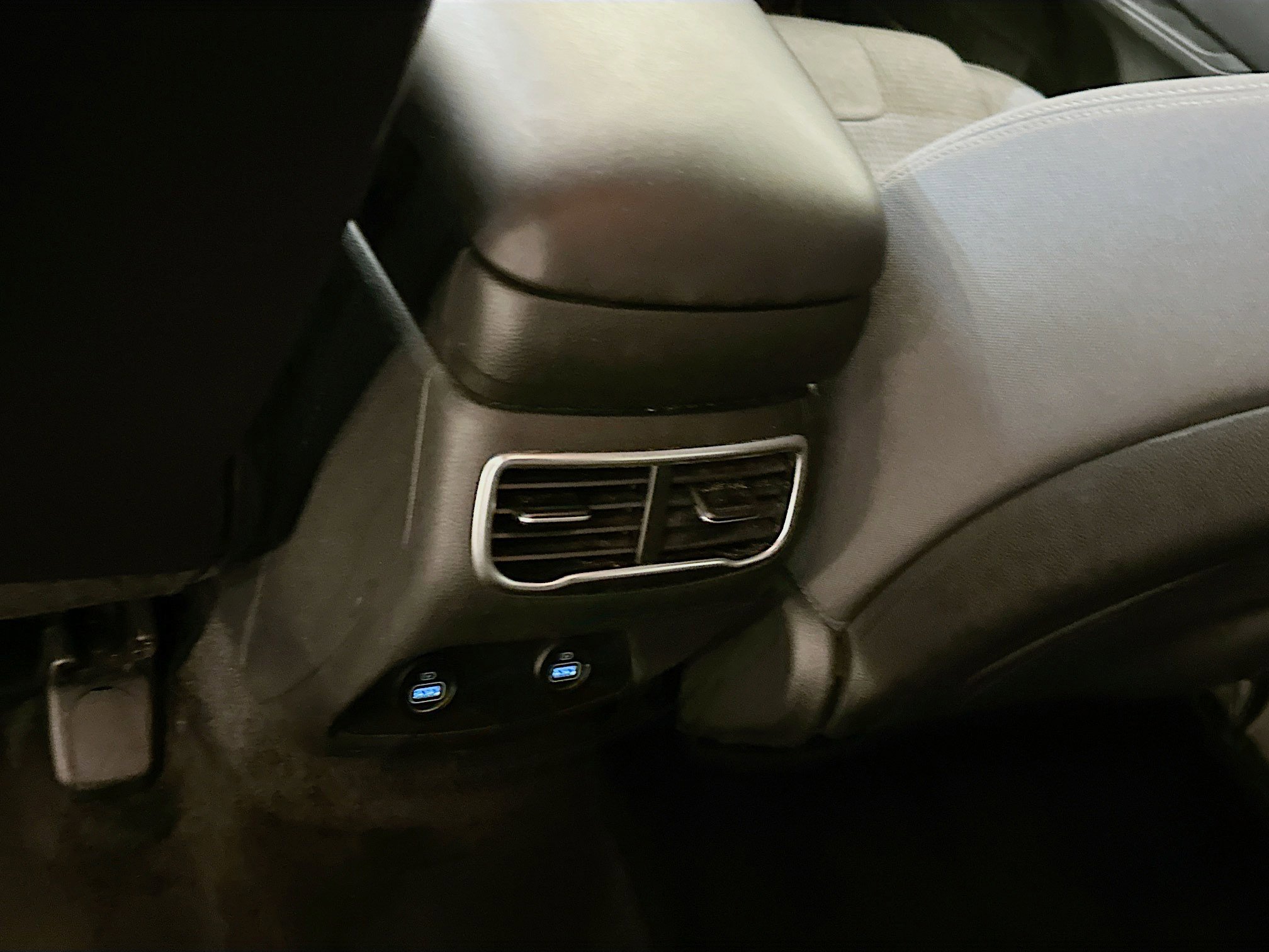 Used 2023 Hyundai Santa Fe SE image 27