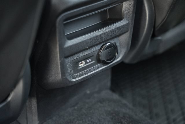 Used 2023 Volkswagen Tiguan SE FWD image 37
