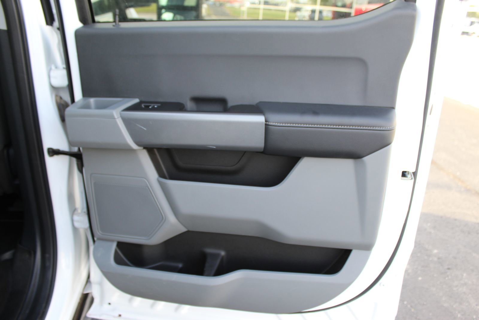 Used 2023 Ford F250 XLT w/ FX4 Off-Road Package image 13