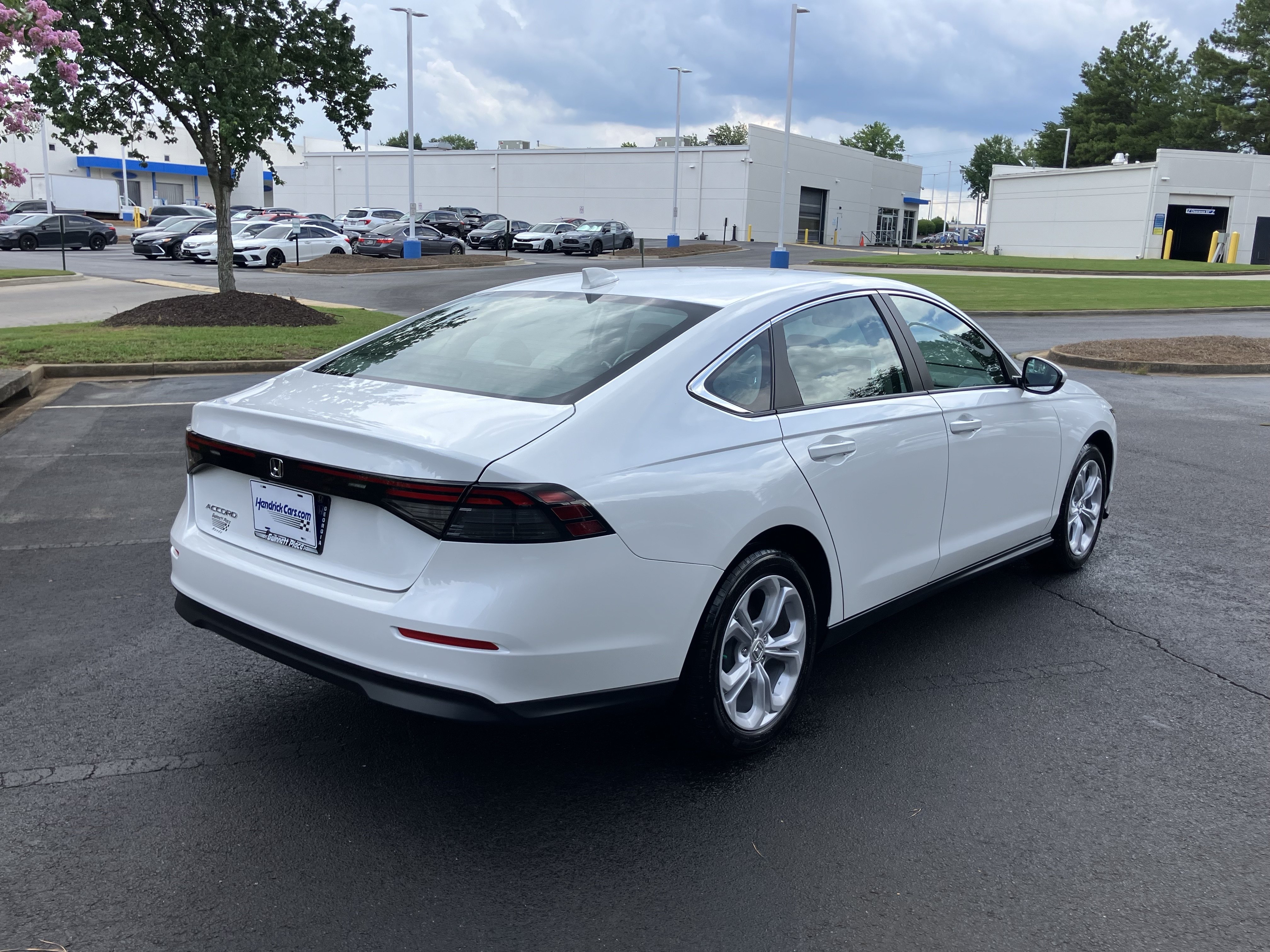 Certified 2025 Honda Accord LX image 10