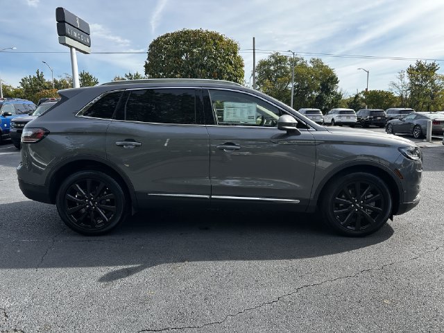 Certified 2023 Lincoln Nautilus Reserve w/ Equipment Group 201A AWD/4WD image 4
