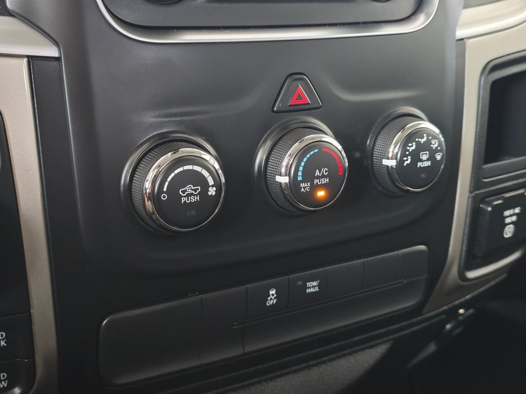 Used 2016 RAM 1500 Big Horn AWD/4WD image 26
