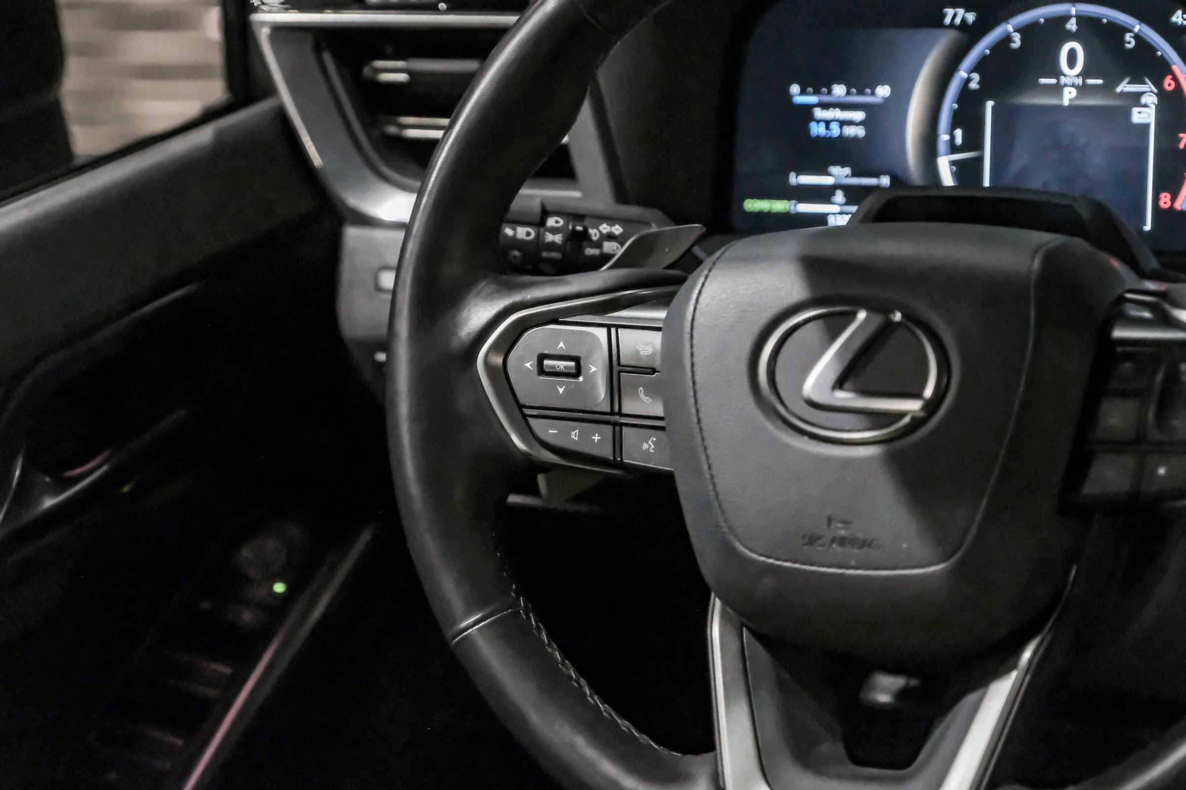 Used 2024 Lexus GX 550 AWD/4WD image 20