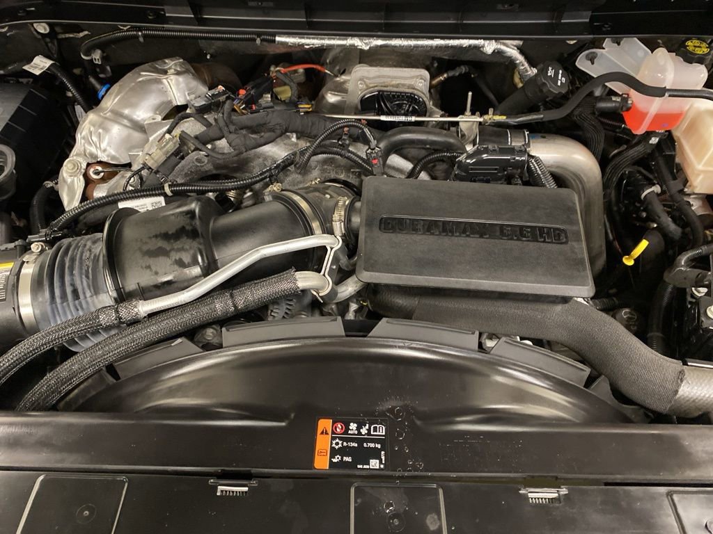 Used 2024 Chevrolet Silverado 2500 LT image 4