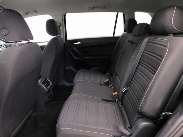 Used 2024 Volkswagen Tiguan S image 25