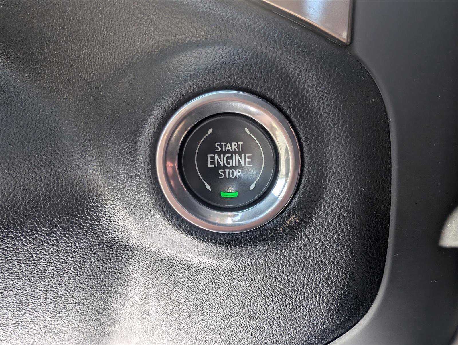 Used 2022 Chevrolet Silverado 3500 High Country image 21