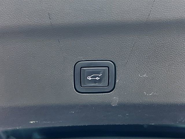 Used 2021 GMC Yukon SLT w/ SLT Luxury Package image 28
