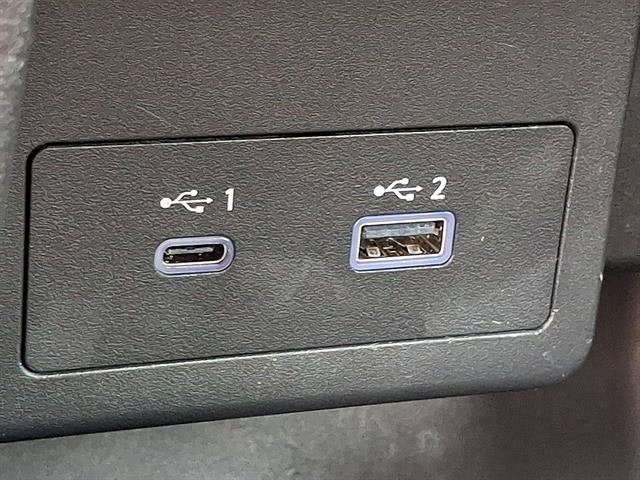 Certified 2024 Nissan Kicks SV FWD image 25