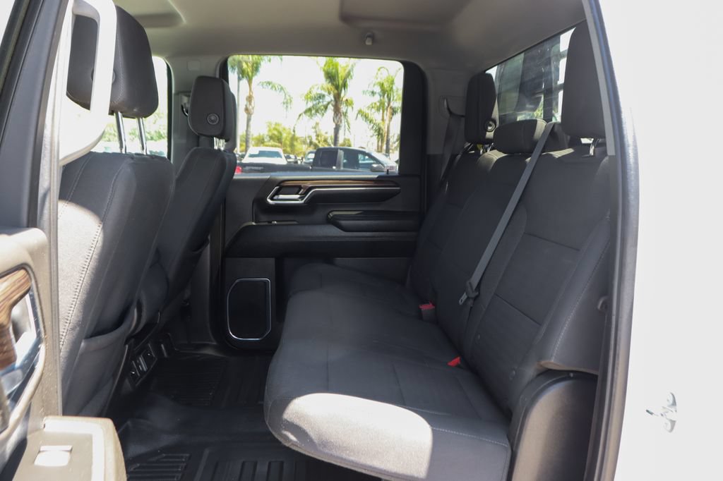 Used 2024 Chevrolet Silverado 3500 LT w/ Convenience Package AWD/4WD image 34