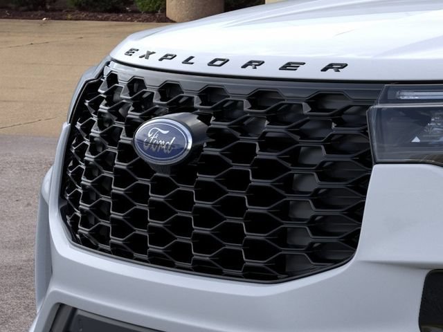 New 2026 Ford Explorer ST-Line w/ ST-Line Street Pack AWD/4WD image 18