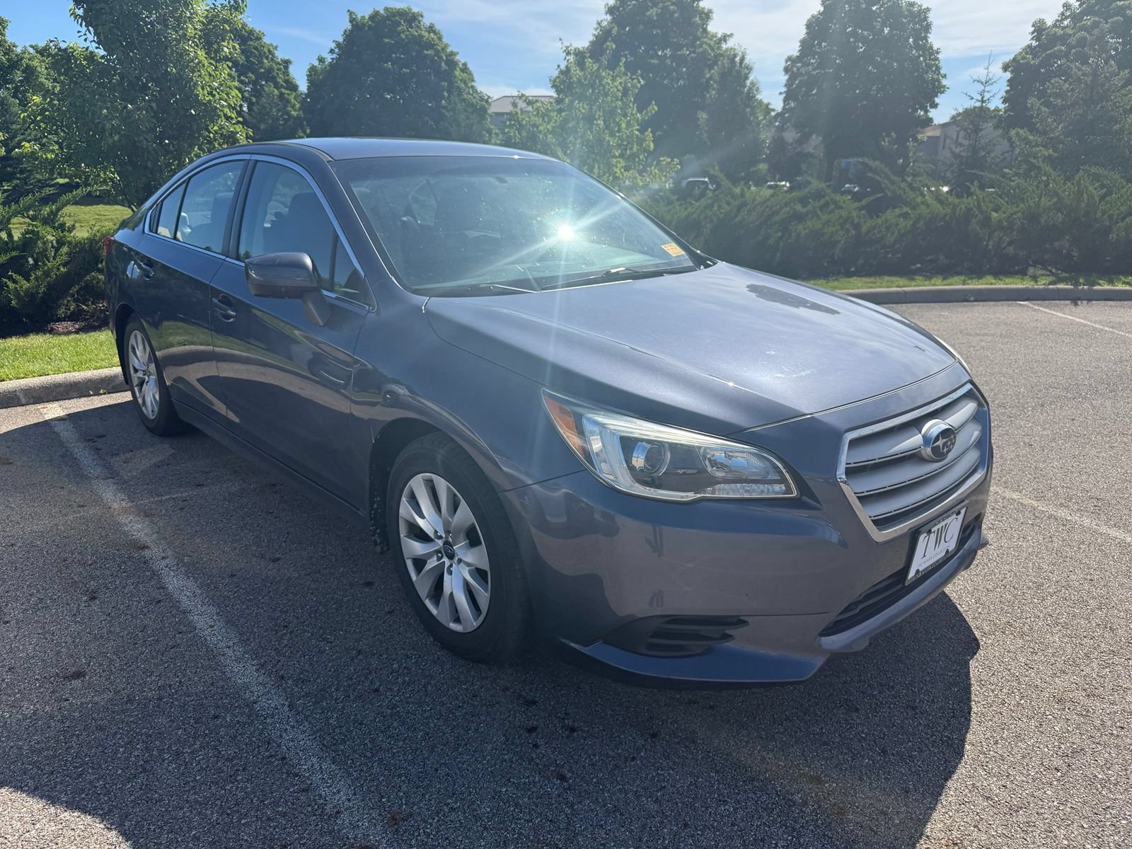 Used 2015 Subaru Legacy 2.5i Premium w/ Popular Package #2 AWD/4WD image 3