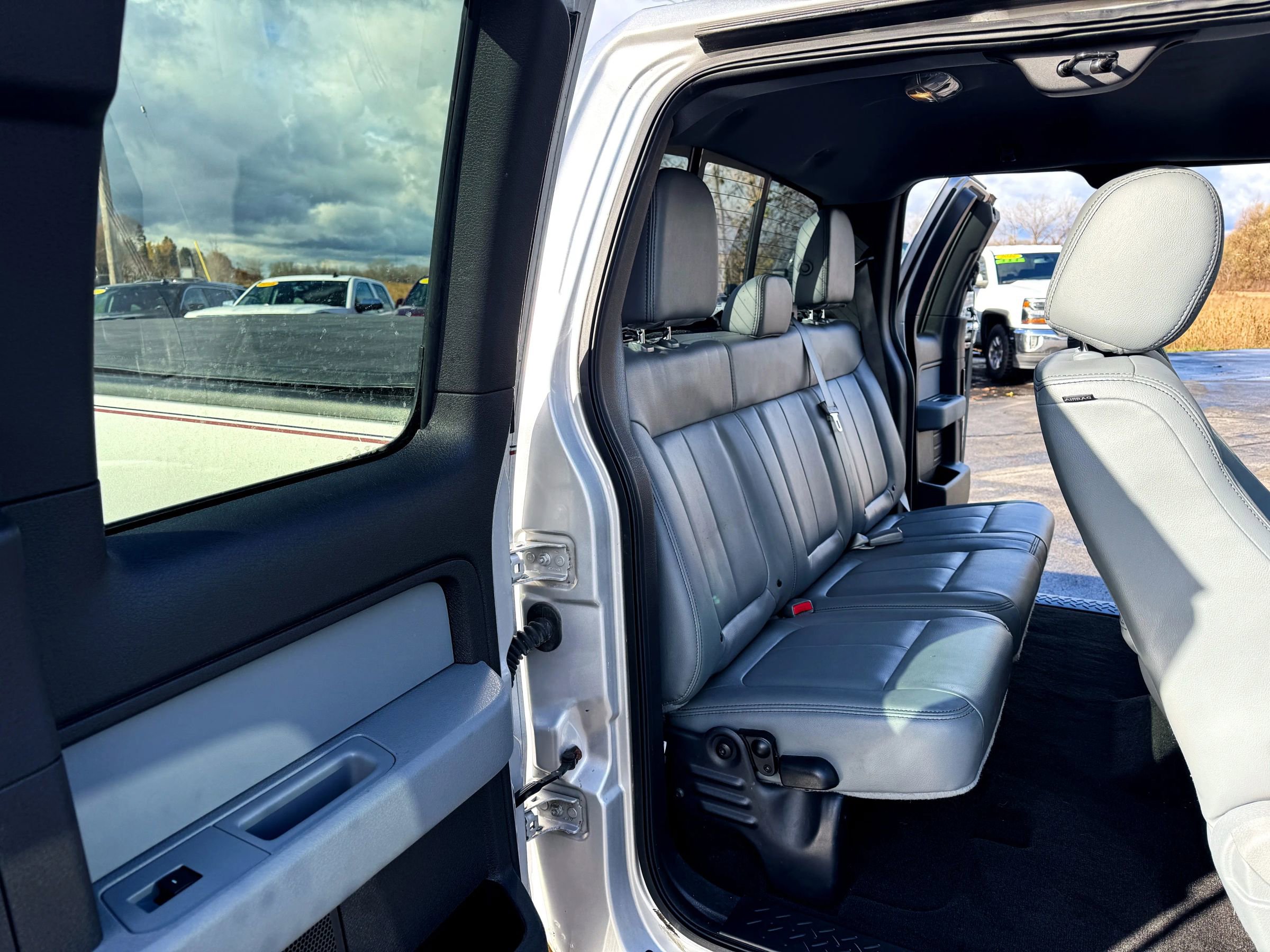 Used 2014 Ford F150 XLT w/ Equipment Group 302A Luxury image 12