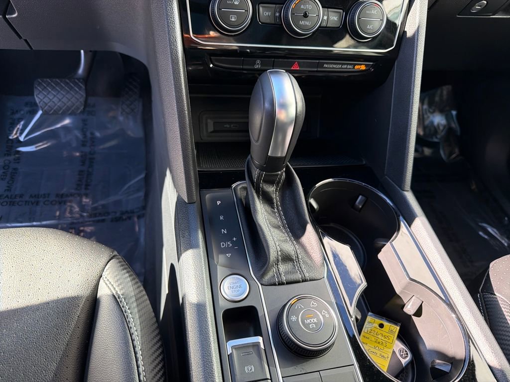 Used 2023 Volkswagen Atlas Cross Sport SE w/ Panoramic Sunroof Package image 27