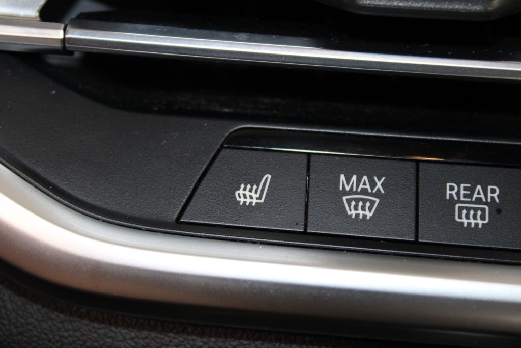 Used 2019 BMW X5 xDrive40i w/ Convenience Package AWD/4WD image 48