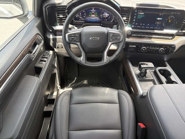 Used 2026 Chevrolet Silverado 1500 LT Trail Boss w/ Convenience Package II AWD/4WD image 17
