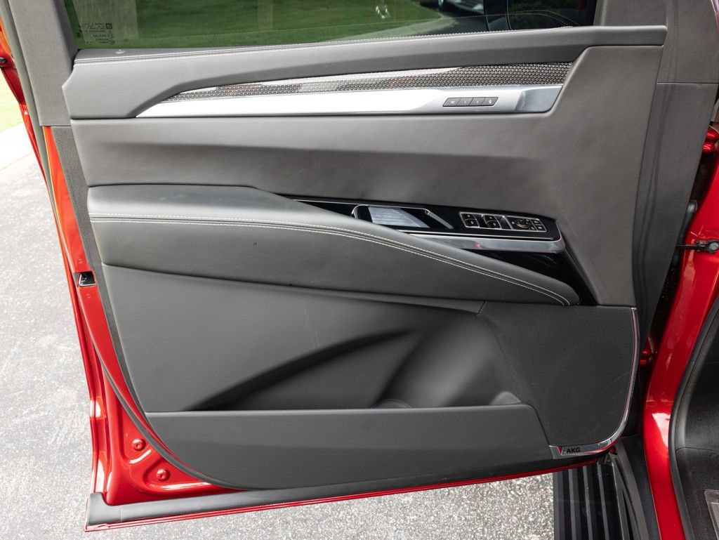Used 2025 Cadillac Escalade V w/ LPO, Floor Liner Package AWD/4WD image 18