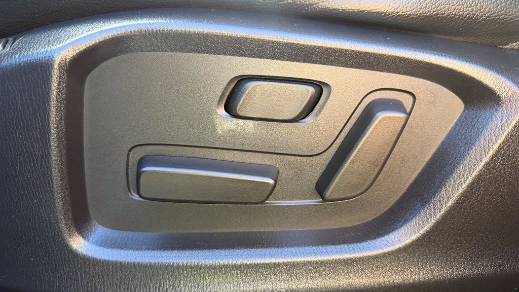 Used 2023 MAZDA CX-5 AWD 2.5 S w/ Premium Package image 11